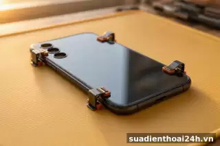 Thay kính lưng Samsung Galaxy S20 đến S26 Ultra 4