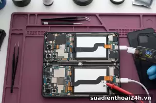 Sửa mất nguồn Samsung Galaxy Z Flip 1