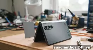Thay kính camera Samsung Galaxy Z Fold 4