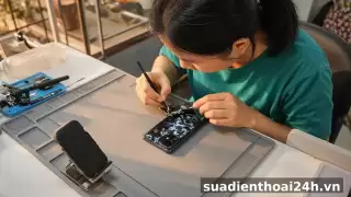 Thay kính lưng HONOR View10, View20, View30, V40 4