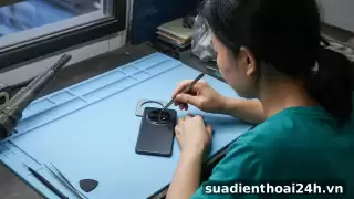 Thay kính lưng HONOR X5 đến X9c 4