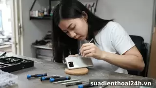 Thay kính camera OPPO Reno6 đến Reno11 Pro 1