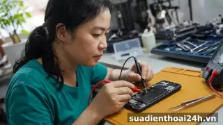 Sửa mất nguồn POCO C40 đến C75 3