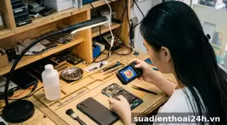 Sửa POCO F1 đến F7 Ultra vào nước 4