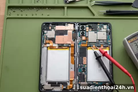 Sửa mất nguồn Samsung Galaxy Z Fold