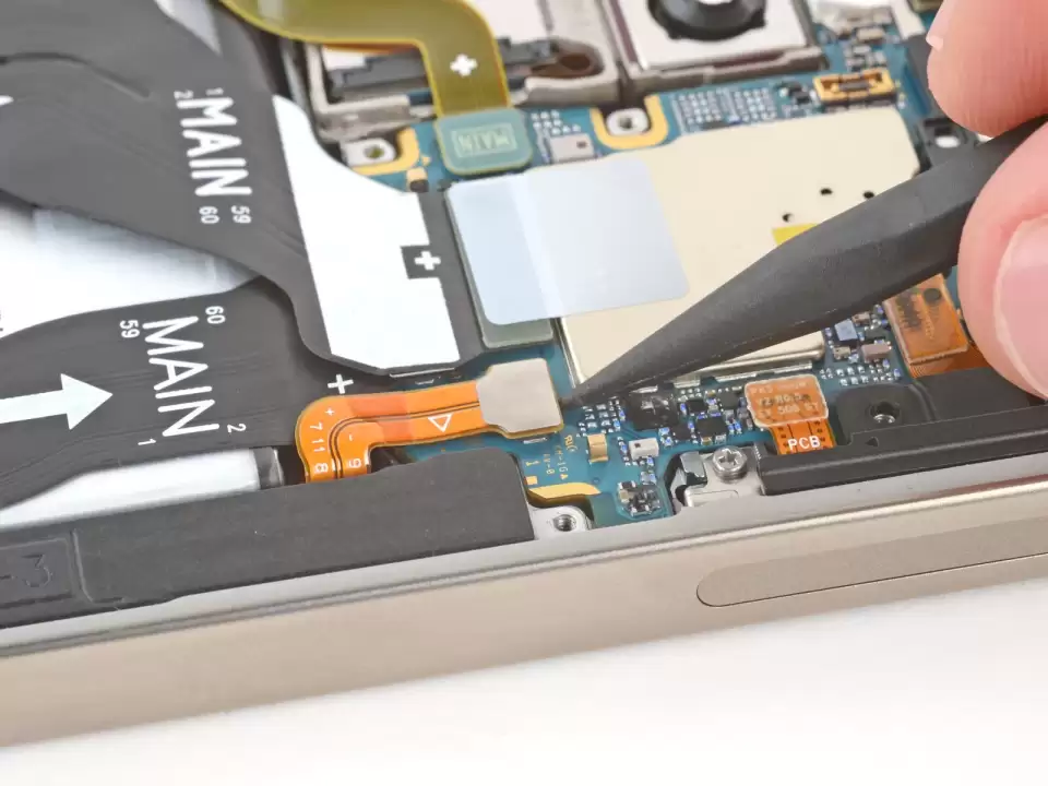Thay kính camera Samsung Galaxy S20 đến S26 Ultra — Bước 19