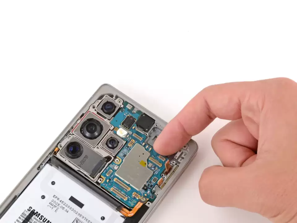 Thay kính camera Samsung Galaxy S20 đến S26 Ultra — Bước 33