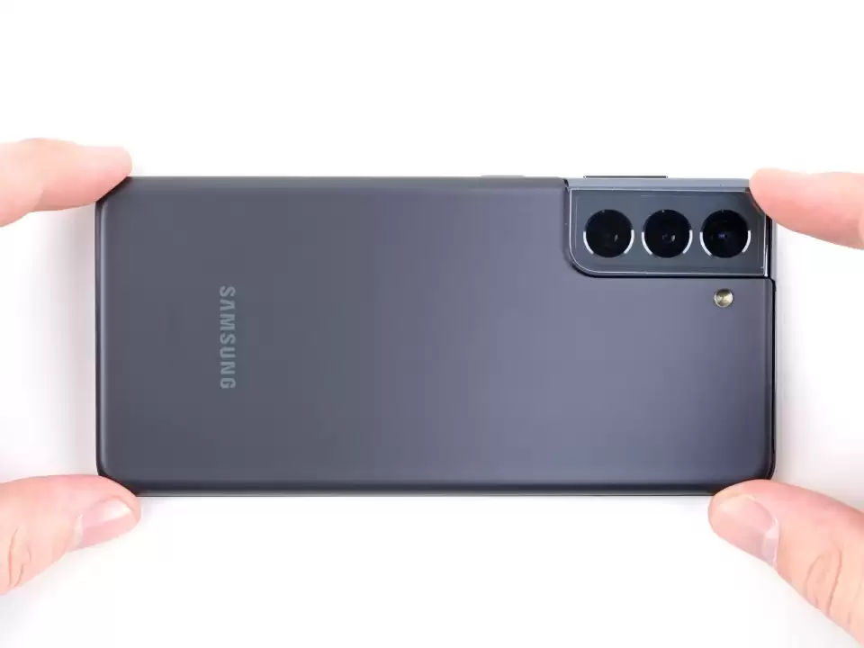 Thay kính lưng Samsung Galaxy S20 đến S26 Ultra Thay kính lưng Samsung Galaxy S20 đến S26 Ultra 13