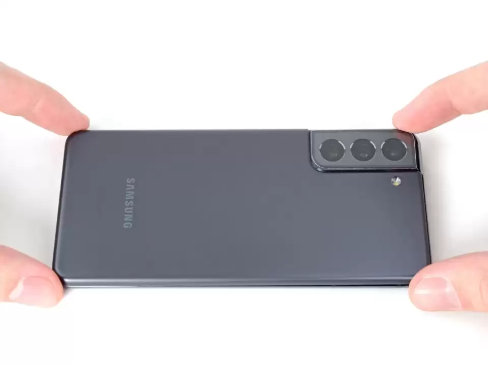 Thay kính lưng Samsung Galaxy S20 đến S26 Ultra Thay kính lưng Samsung Galaxy S20 đến S26 Ultra 16
