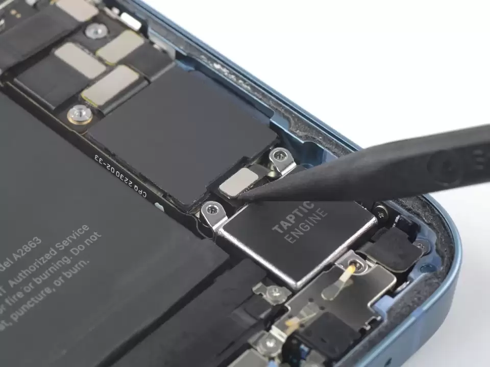 Sửa rung Taptic Engine iPhone 11 đến 17 Pro Max Sửa rung Taptic Engine iPhone 11 đến 17 Pro Max 23